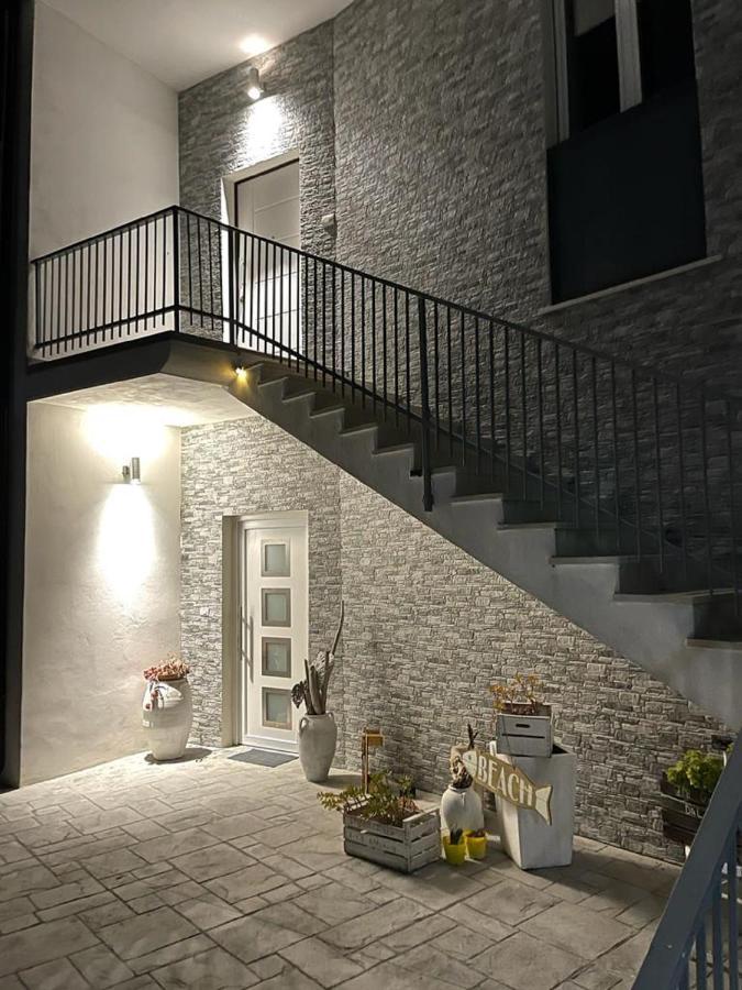 Un Passo Dal Mare Bed&Breakfast San Salvo Marina Esterno foto