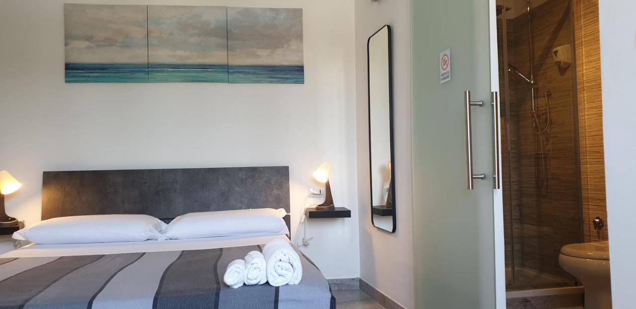Un Passo Dal Mare Bed&Breakfast San Salvo Marina Esterno foto