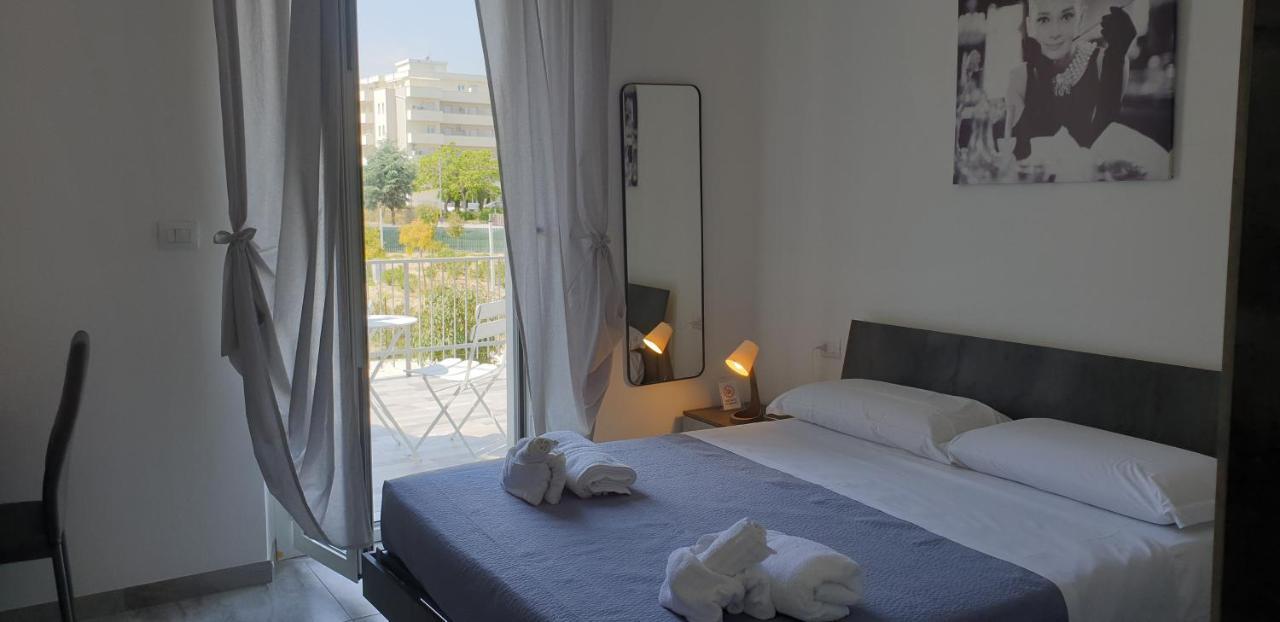 Un Passo Dal Mare Bed&Breakfast San Salvo Marina Esterno foto
