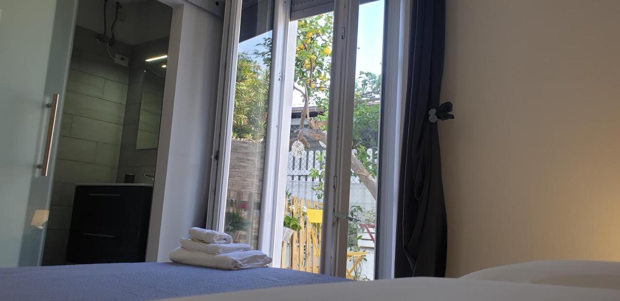 Un Passo Dal Mare Bed&Breakfast San Salvo Marina Esterno foto
