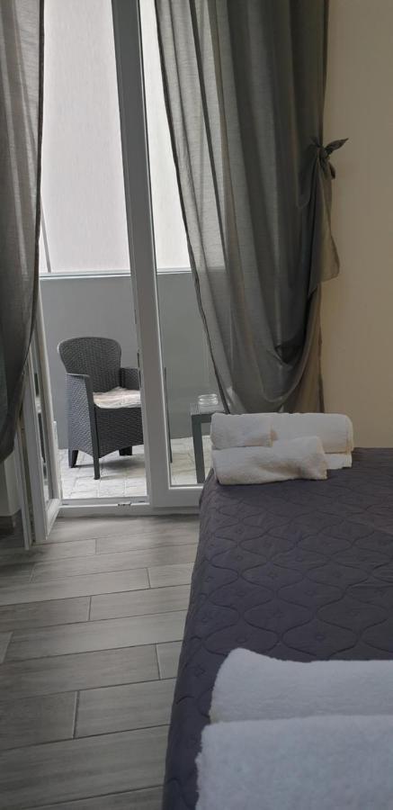 Un Passo Dal Mare Bed&Breakfast San Salvo Marina Esterno foto