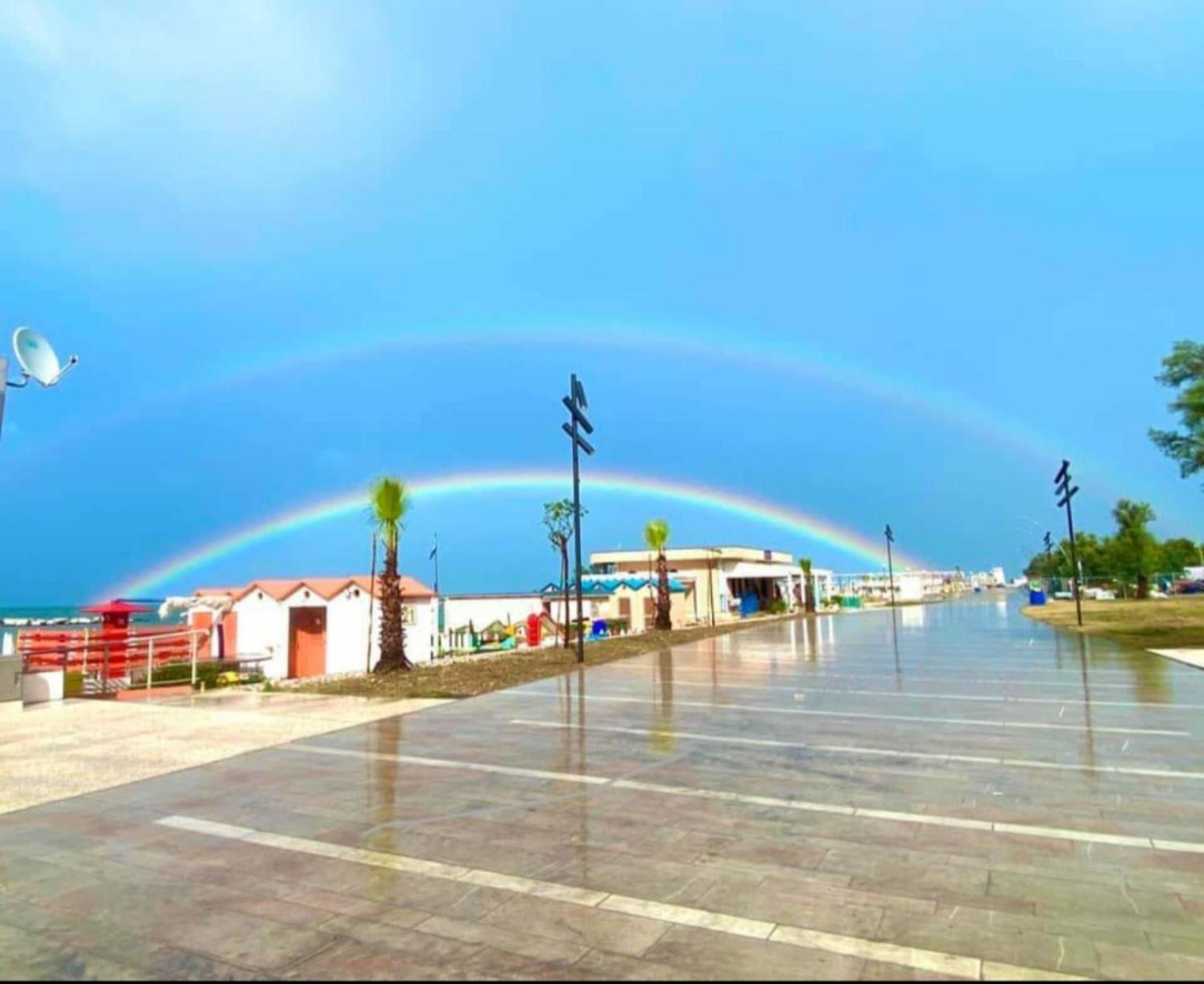 Un Passo Dal Mare Bed&Breakfast San Salvo Marina Esterno foto